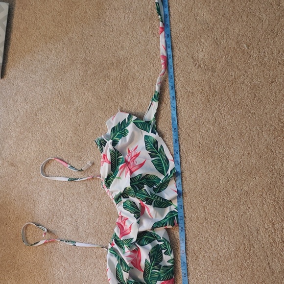 Green and pink bikini top - Picture 3 of 3